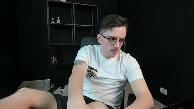 FelixStarkk online show from 05.08.26