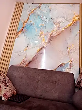 Victoriia Smiths aws online show from 09.19.25