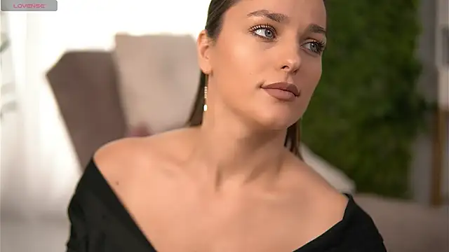 FreyaHeart online show from 10.12.25