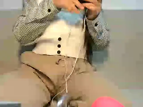 Zuuumon online show from 12.17.25