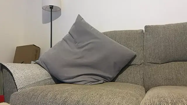 That English Rose  online show from 01.07.26