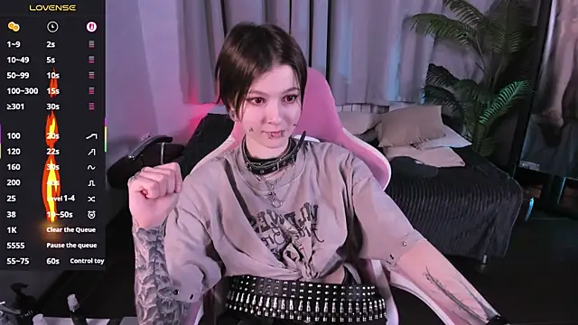 MiraVelle online show from 10.09.25