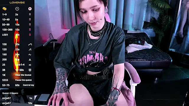 MiraVelle online show from 10.19.25