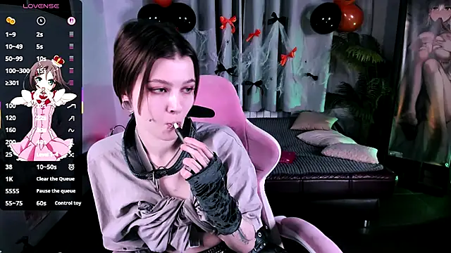 MiraVelle online show from 10.23.25