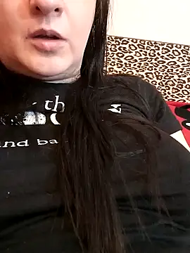 TriumphLove online show from 02.09.25