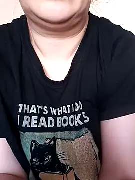 TriumphLove online show from 02.25.25