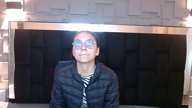 Snapshot of katalina07_1 chatting on 10.05.25 katalina07 1 online show from 10.05.25