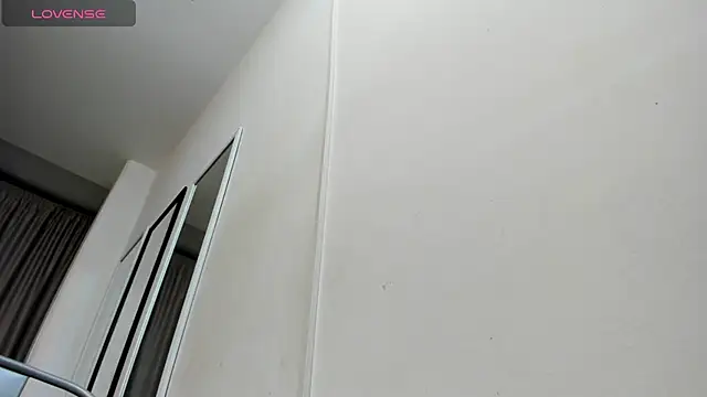 Alysa Escobar online show from 09.11.25