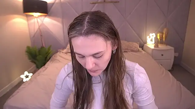 DiamondGoldie online show from 11.19.25