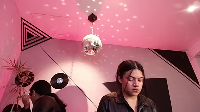 Lilith and Khloe online show from 10.22.25