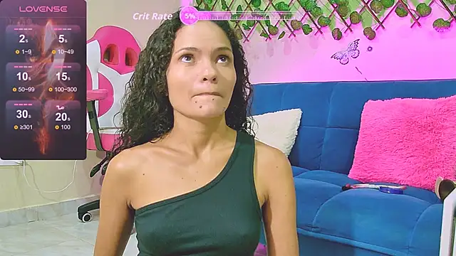 Karen Ariass online show from 09.24.25