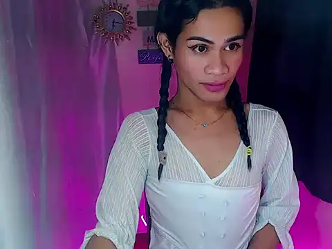 bellalot online show from 12.16.25