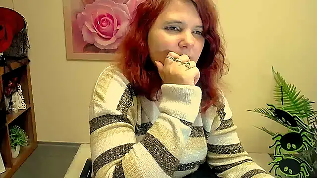 TwoBigSuns online show from 10.22.25