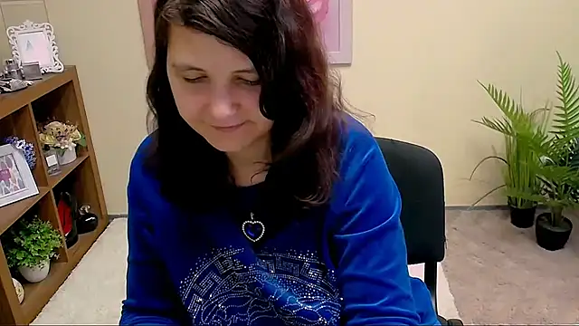 TwoBigSuns online show from 03.02.26