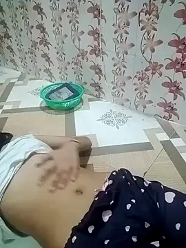 Meenaksi-singh online show from 09.19.25