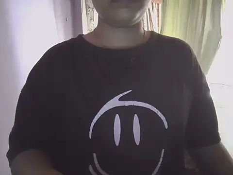 Naina 007 online show from 10.05.25