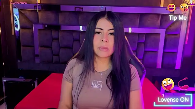 Aniajoness  online show from 02.12.26