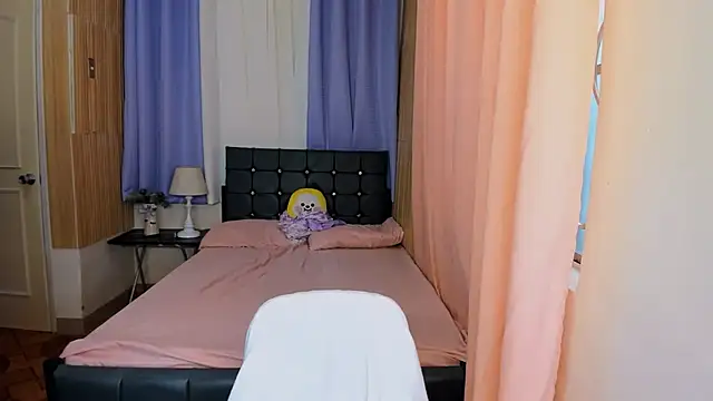 ameliamaureen online show from 04.05.26