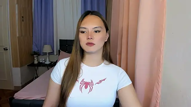 Snapshot of ameliamaureen chatting on 05.08.26 ameliamaureen online show from 05.08.26