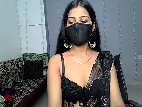 Snapshot of Meri_Cutie_Pie chatting on 09.09.25 Meri Cutie Pie online show from 09.09.25