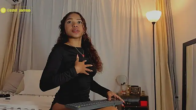 Estefy arroyo1 online show from 01.09.26