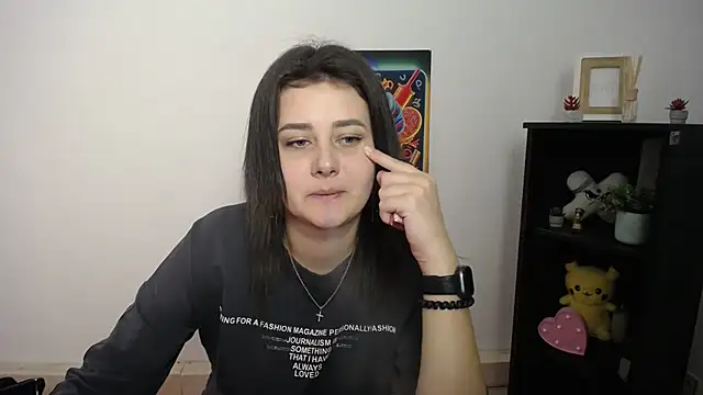 Snapshot of Katrin_kiss_ chatting on 09.12.25 Katrin kiss  online show from 09.12.25