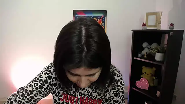 Snapshot of Katrin_kiss_ chatting on 09.30.25 Katrin kiss  online show from 09.30.25