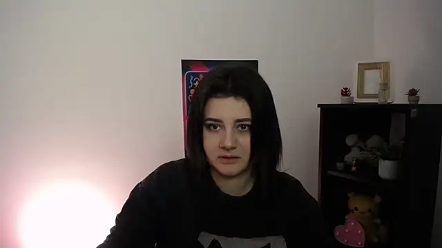 Snapshot of Katrin_kiss_ chatting on 10.08.25 Katrin kiss  online show from 10.08.25