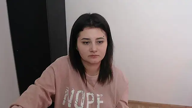 Snapshot of Katrin_kiss_ chatting on 10.10.25 Katrin kiss  online show from 10.10.25