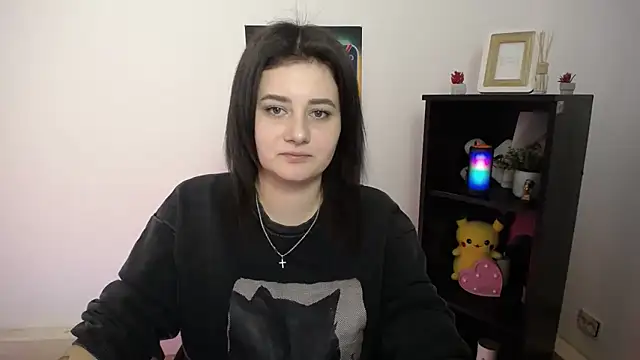 Snapshot of Katrin_kiss_ chatting on 10.13.25 Katrin kiss  online show from 10.13.25