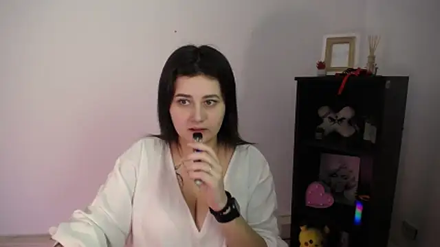 Katrin kiss  online show from 12.01.25