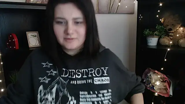 Katrin kiss  online show from 02.06.26