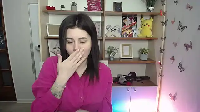 Katrin kiss  online show from 04.22.26