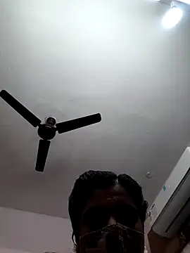 Tamil-Meenu12 online show from 11.26.25