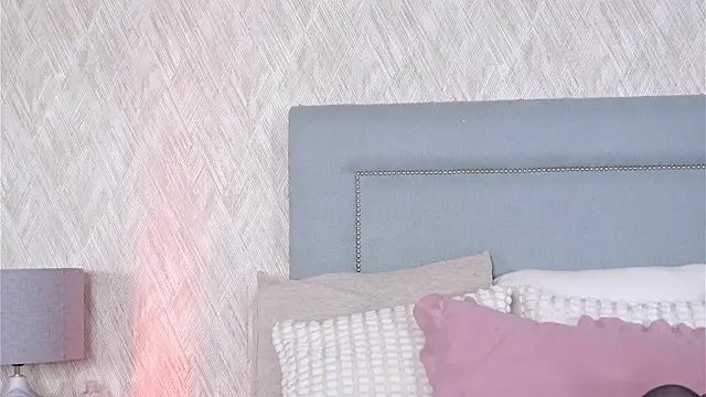 Sofy Bradd online show from 10.30.25