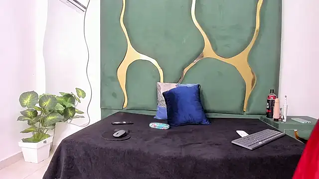 perlaasm online show from 10.23.25