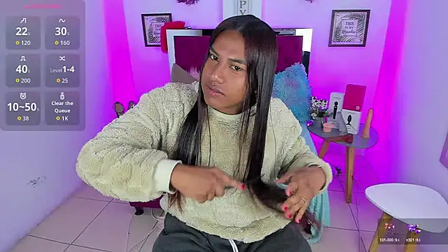 Khloee f w online show from 09.19.25