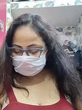Snapshot of nisha_1110 chatting on 04.28.26 nisha 1110 online show from 04.28.26