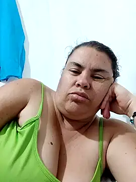 yaneth  online show from 09.19.25