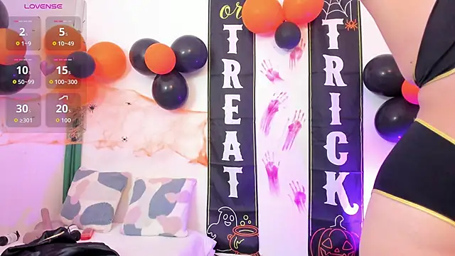 yunna7 online show from 10.29.25