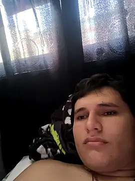 HOMBRESUPERHOT online show from 03.17.26