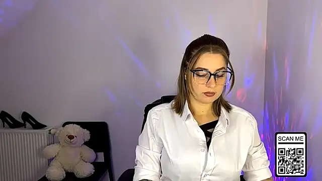 Snapshot of Ruthless_111 chatting on 10.16.25 Ruthless 111 online show from 10.16.25