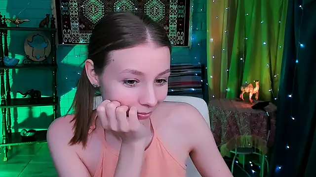 JulieDaniel online show from 03.11.26