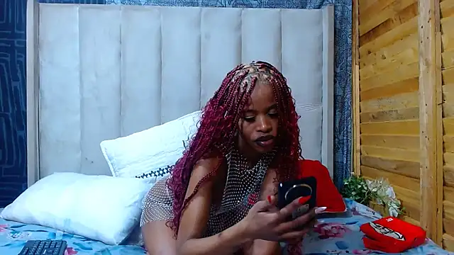 SexyChantyBabe25 online show from 12.17.25