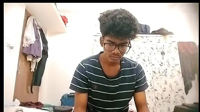 Snapshot of Rahulisagoodguy chatting on 09.16.25 Rahulisagoodguy online show from 09.16.25