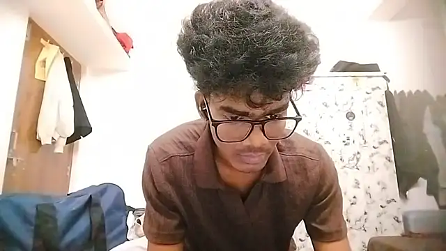 Snapshot of Rahulisagoodguy chatting on 09.18.25 Rahulisagoodguy online show from 09.18.25