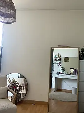 chloedlm5 online show from 02.25.26