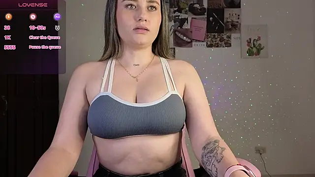 Veronika  Winslow  online show from 01.16.26