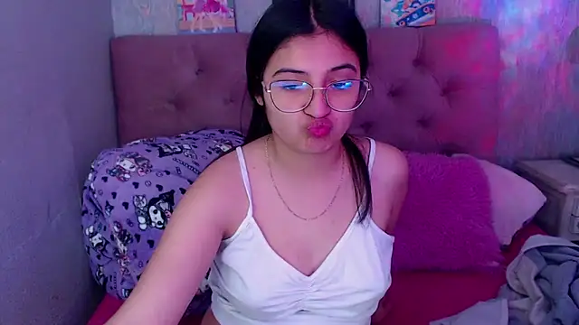 laurenelove online show from 10.18.25