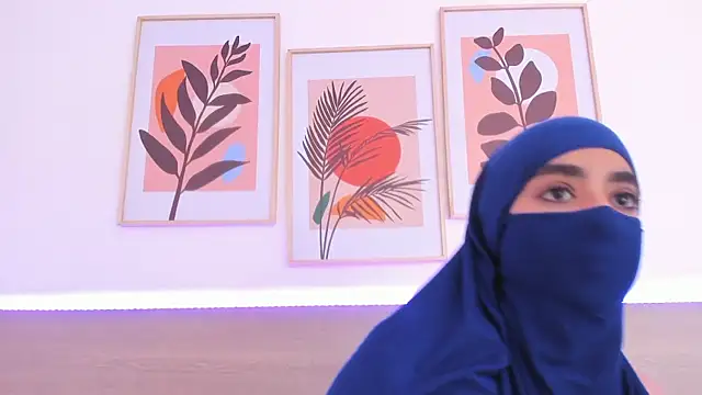 nayiraa  online show from 05.25.26